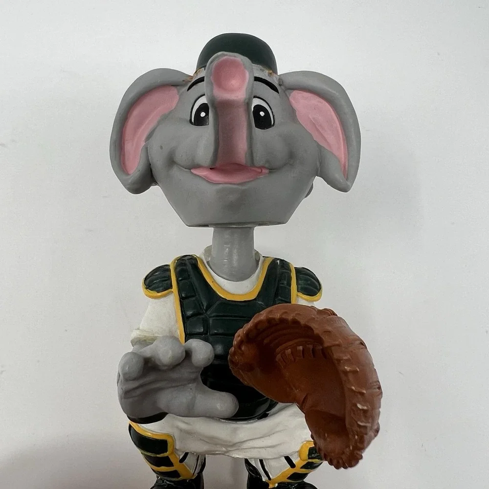 Oakland A's‎ Stomper Mascot Kids Club Bobblehead Catcher 2005 No Box No Mask